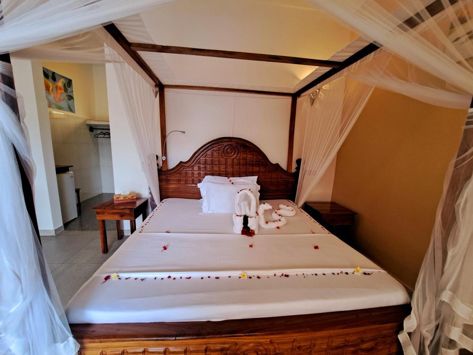 Mimi Na Wewe Villa Нунгві Екстер'єр фото