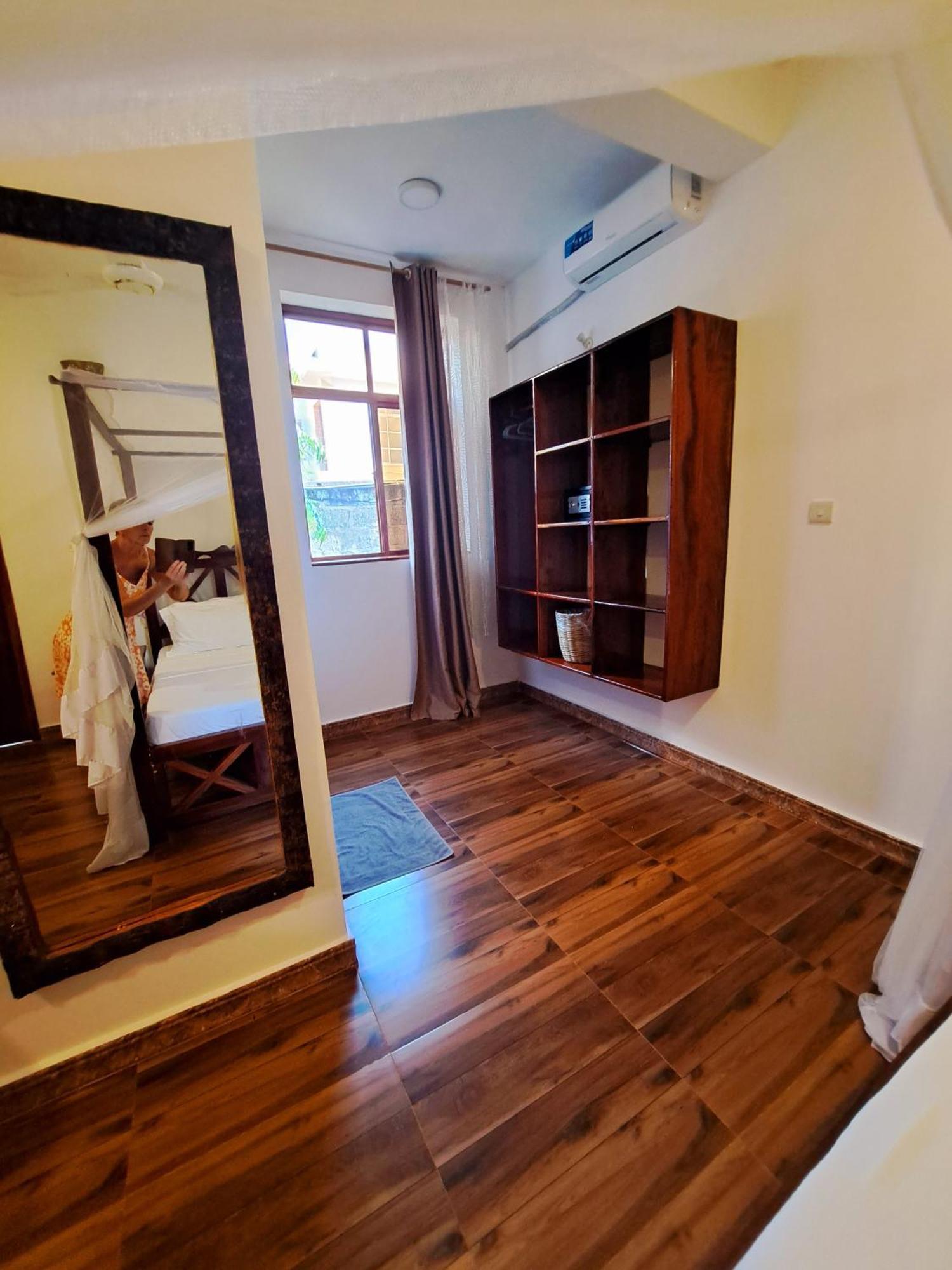 Mimi Na Wewe Villa Нунгві Номер фото